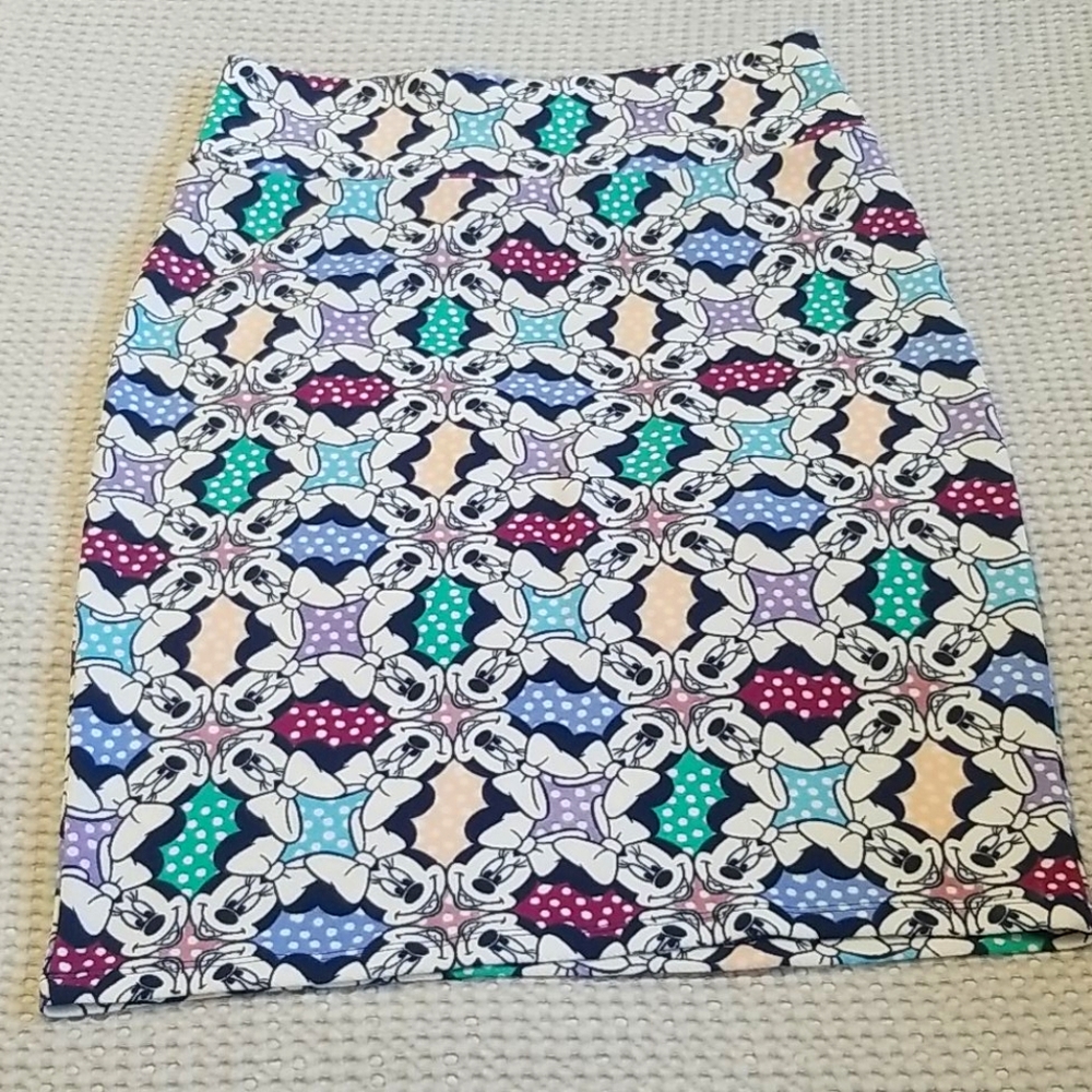 LuLaRoe Cassie skirt Disney Minnie Mouse Rare